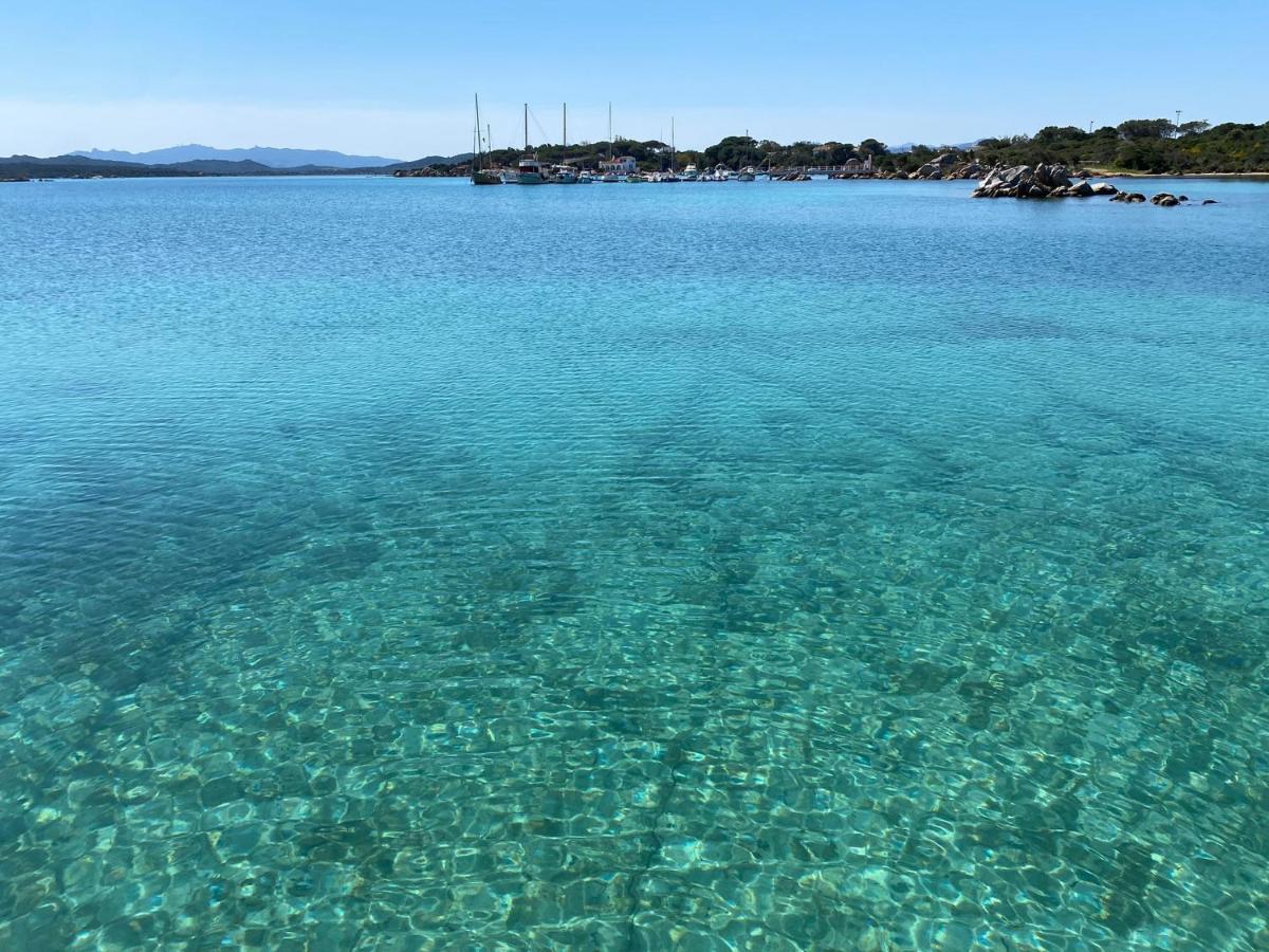 Casa Mughetto R5055 Seafront, Private Sea Access, Swimming Pool Villa La Maddalena  Eksteriør billede