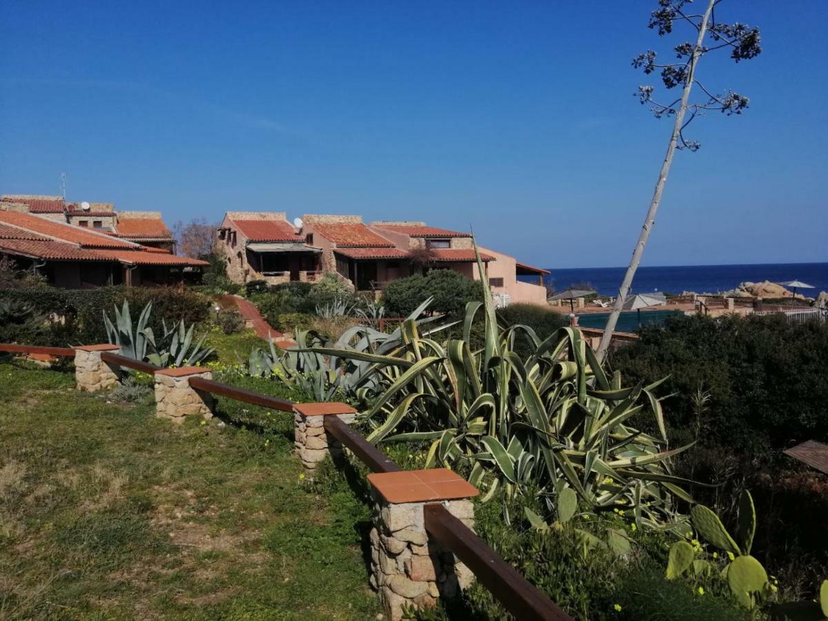 Casa Mughetto R5055 Seafront, Private Sea Access, Swimming Pool Villa La Maddalena  Eksteriør billede